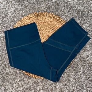 Zyia size 14-16 Capri Leggings